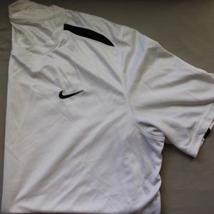 Men’s Dri-Fit Nike Shirt